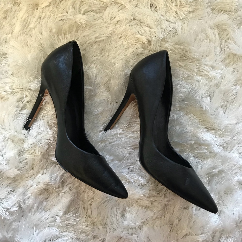 ▪️◾️◼️Nordstrom Black Heels